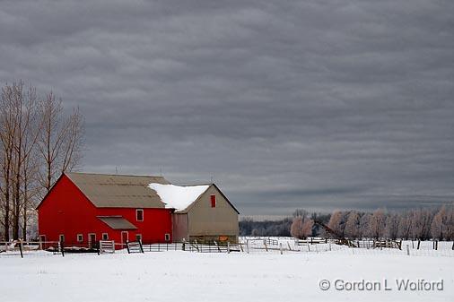 Snowy Farm_52582.jpg - Photographed east of Ottawa, Ontario - the capital of Canada.